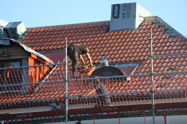 Top considerations for selecting brick slip systems in projects